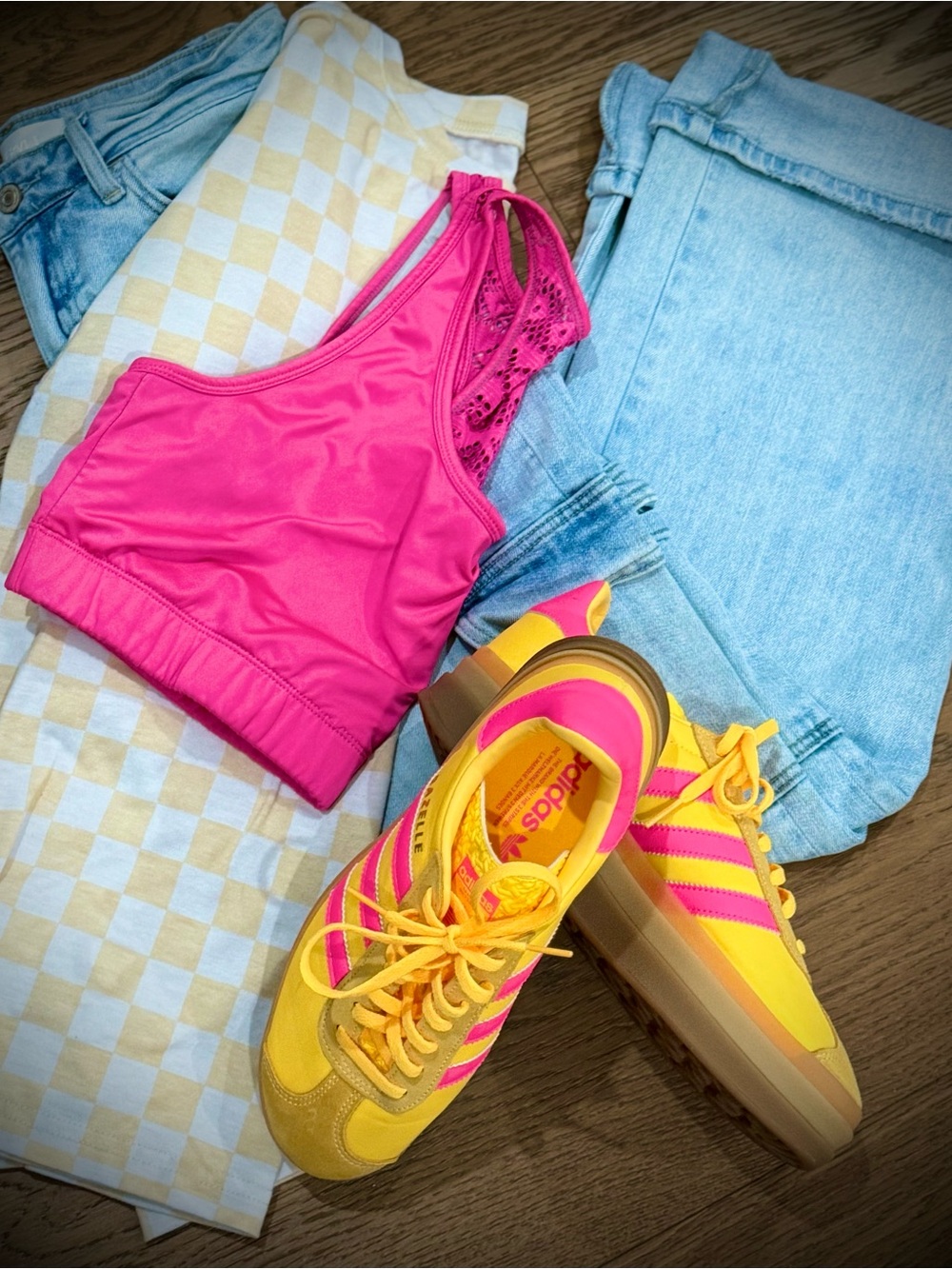 adidas Originals Gazelle Bold Platform Sneakers – Spark / Lucid Pink